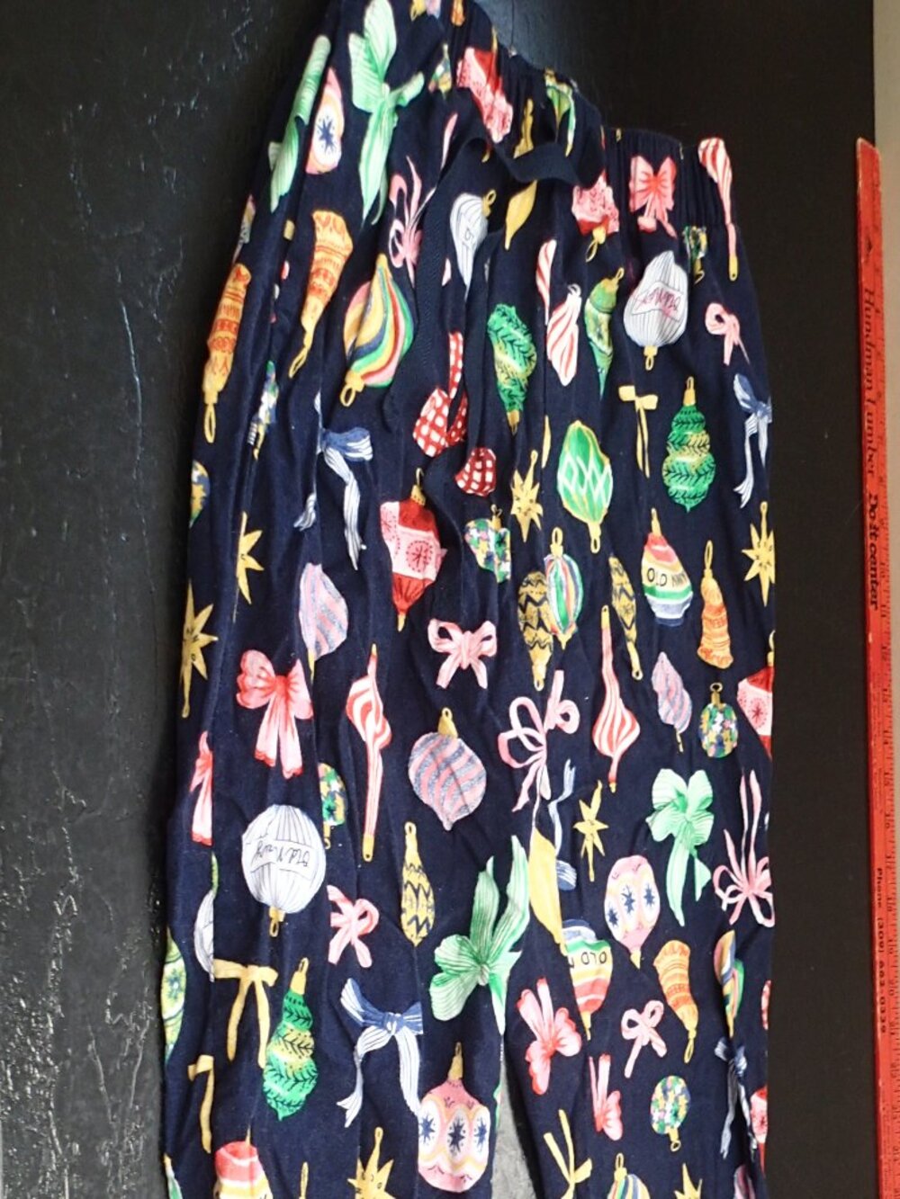 Old  Navy Holiday Men's Pajama Pants Size Small